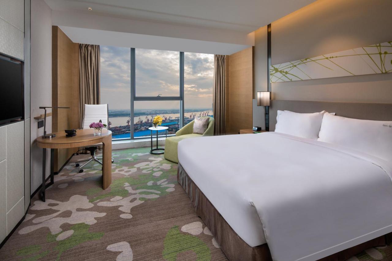 Holiday Inn Nanjing Harbour By Ihg מראה חיצוני תמונה