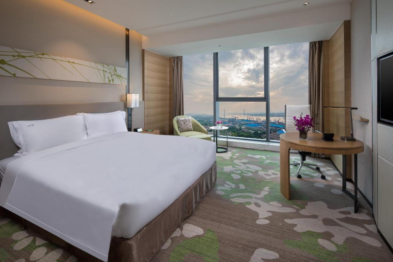 Holiday Inn Nanjing Harbour By Ihg מראה חיצוני תמונה
